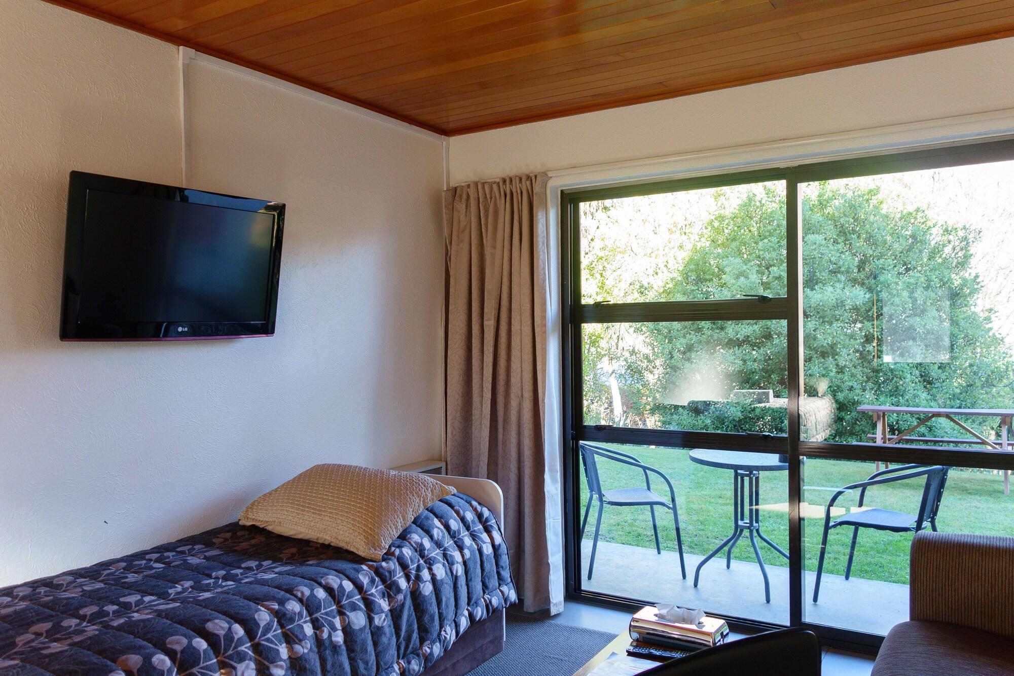 Asure Brookvale Motel วานากา ภายนอก รูปภาพ