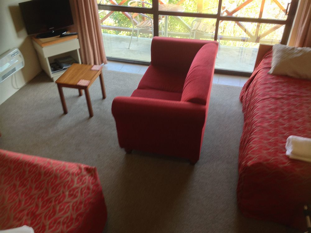 Asure Brookvale Motel วานากา ภายนอก รูปภาพ